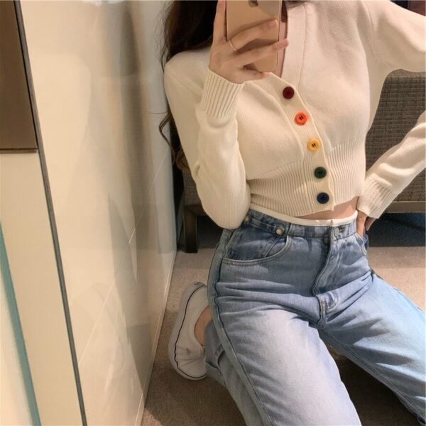 Áo len croptop + Quần jeans cạp cao